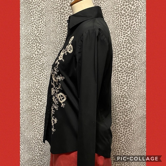 DKNY - Picture 2 of 5